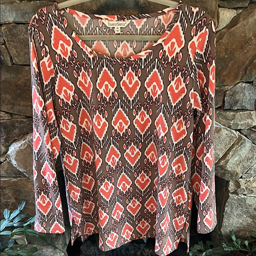 TravelSmith Size Medium Women's Tunic Top with Orange and Kaki Pattern; Like New